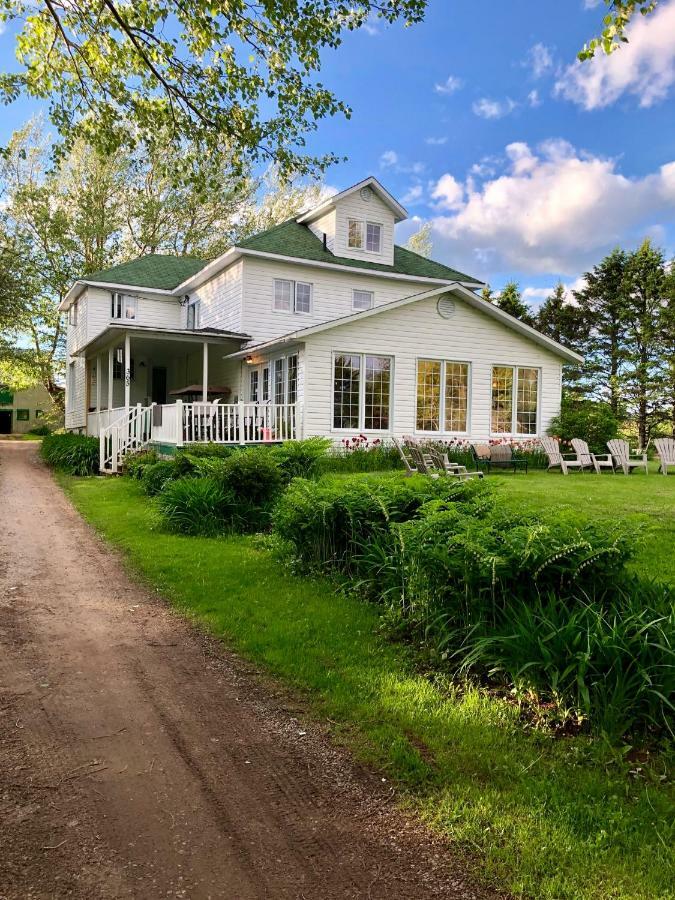 Gite Macdale B&B Paspebiac Екстер'єр фото
